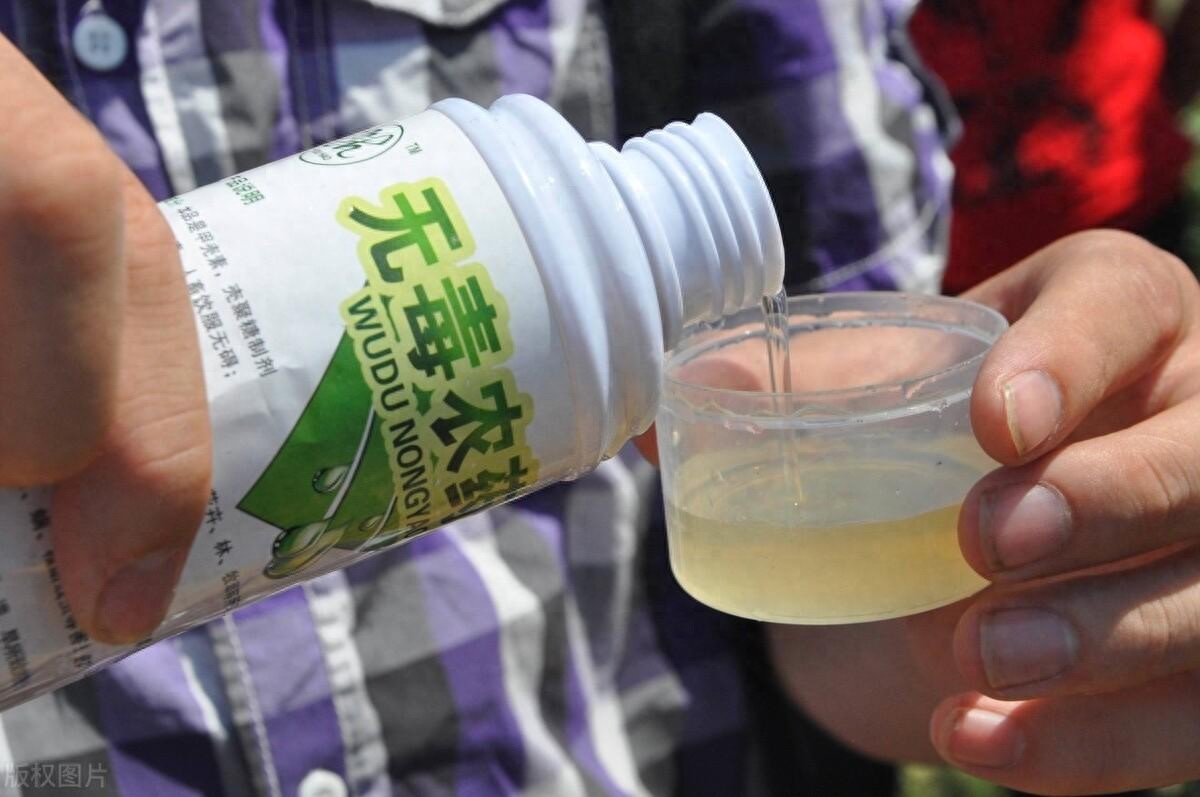 農(nóng)藥粉劑具有以下哪些特點(diǎn)_粉劑農(nóng)藥_農(nóng)藥粉劑和懸浮劑哪個(gè)好